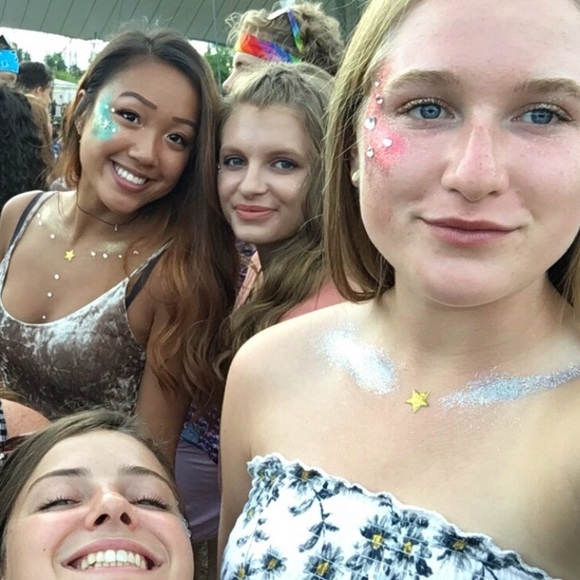 Meet your Posher, Joanna - Picture 4 of 8